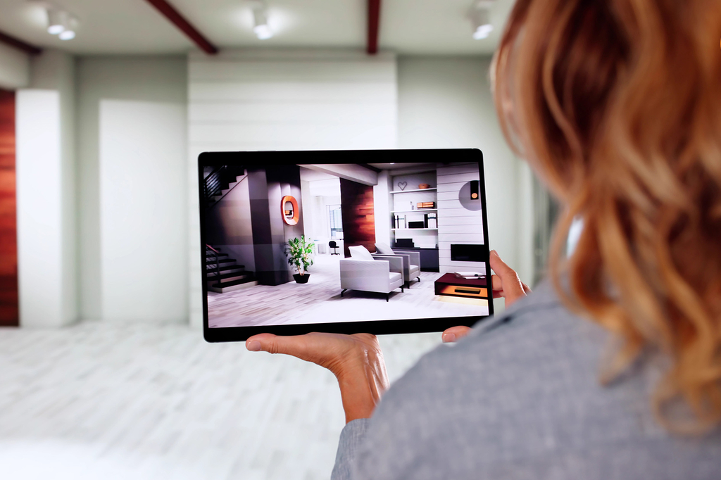 Marketing & Advertising